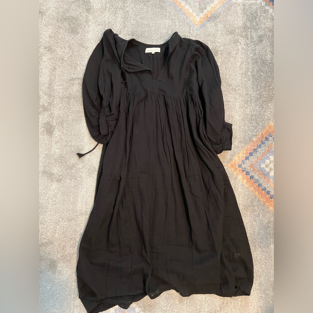 Daughters of India - Kyra Midi Dress in black gauze